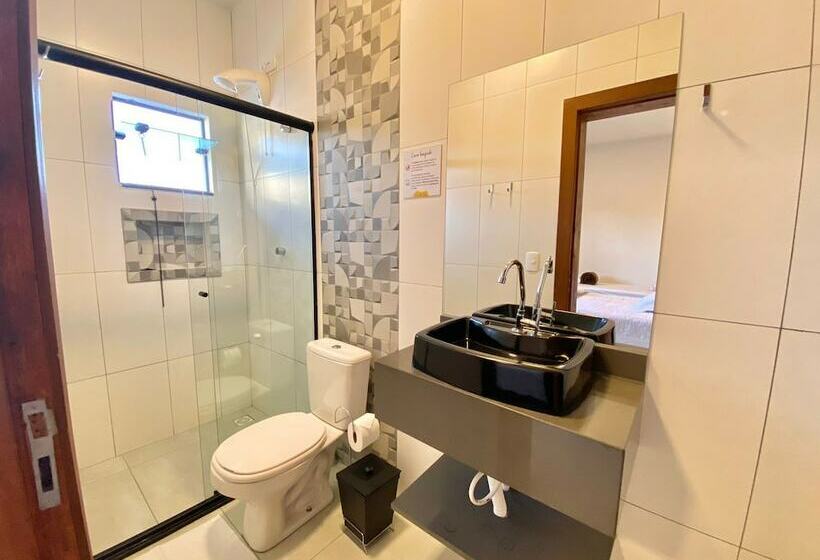 اتاق استاندارد سه نفره, Pousada Villa Vantino