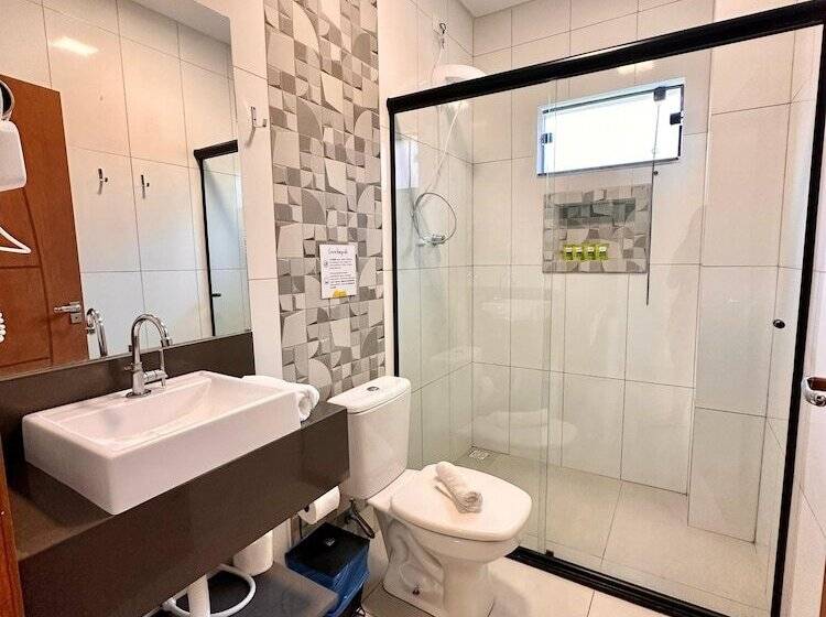اتاق استاندارد چهار تخته, Pousada Villa Vantino