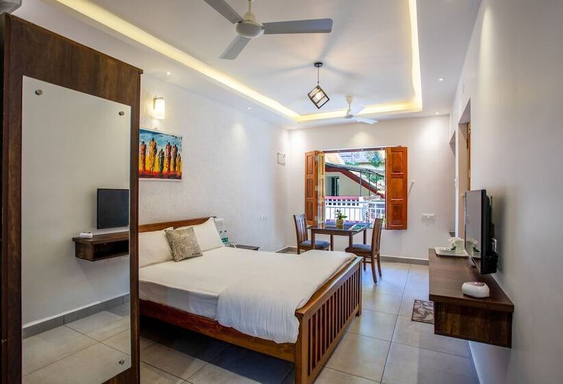 标准工作室, Whiteboard Homes Siolim