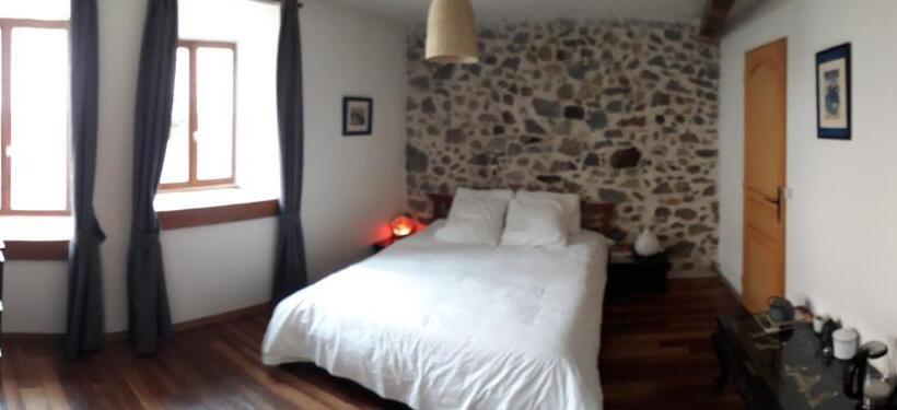 Трехместный Номер Deluxe, Chambres D Hôtes Les Chatougoulis