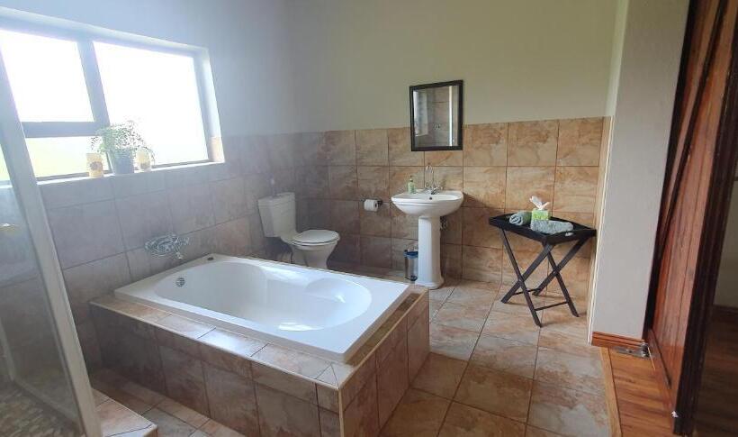 Номер Стандарт Вид на Горы, Berlouri Guest House