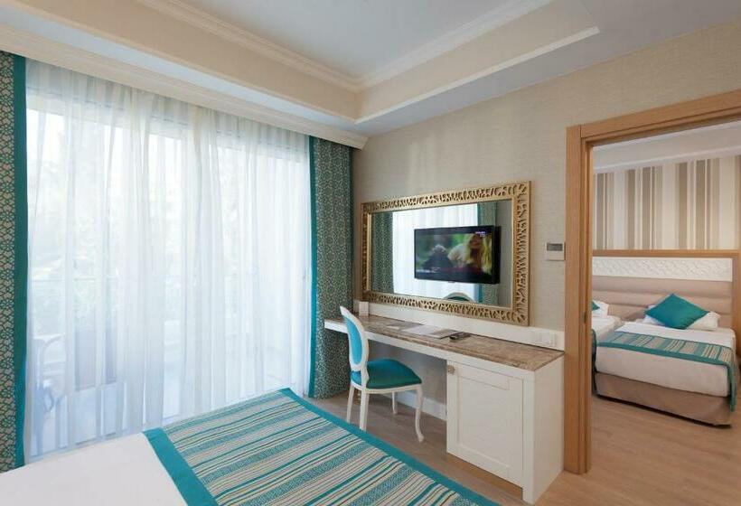 اتاق استاندارد سه نفره, Karmir Resort & Spa   Ultra All Inclusive