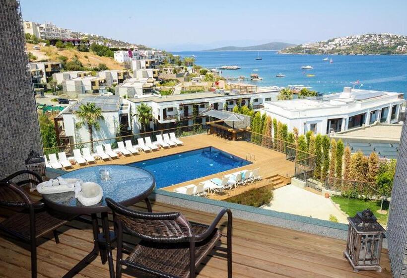 Deluxe Suite Sea View, Costa Farilya Special Class Hotel Bodrum
