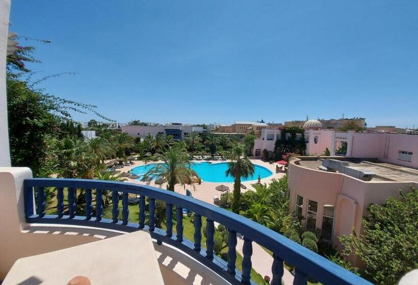 Номер Superior Вид на Бассейн, Eden Yasmine Resort & Spa