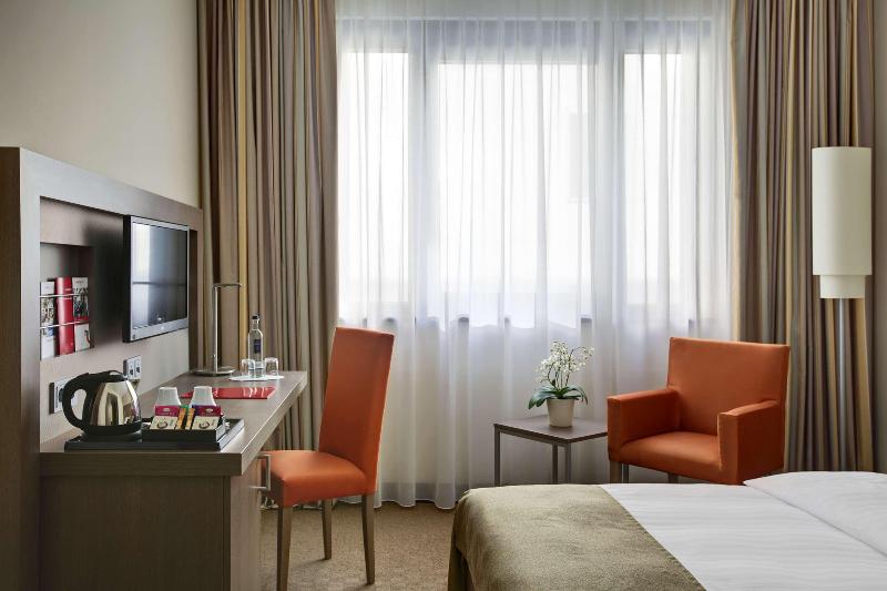 Номер бизнес-класса, Intercityhotel Leipzig