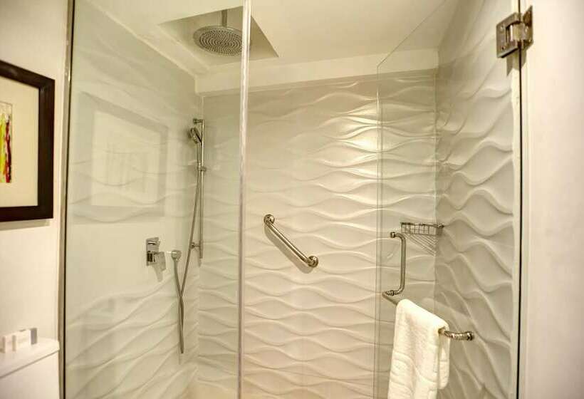Полулюкс Deluxe Вид на Море, Hideaway At Royalton Blue Waters, An Autograph Collection All Inclusive Resort   Adults Only