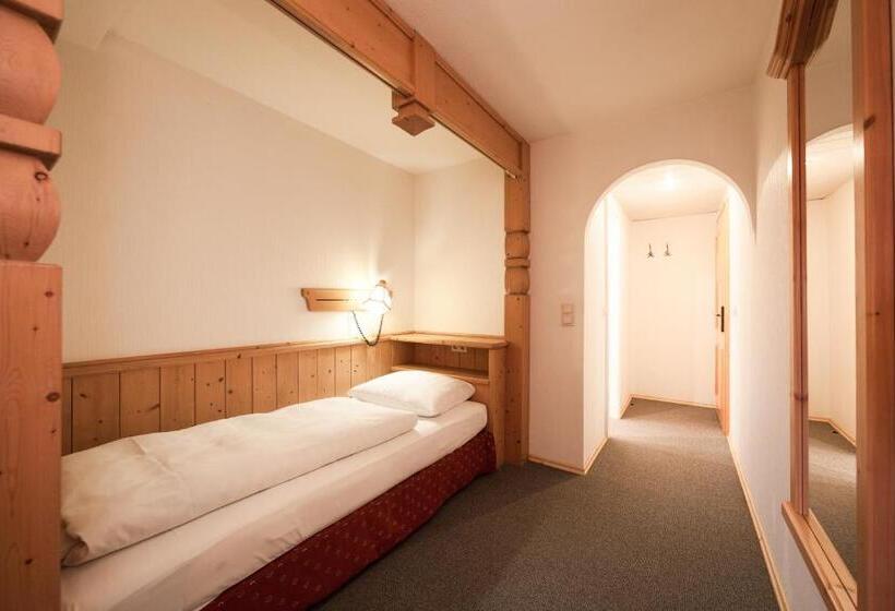 Номер Стандарт Индивидуальный, Landhotel Altes Zollhaus