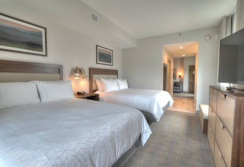 可观景的套房, Holiday Inn & Suites Pigeon Forge Convention Center, An Ihg