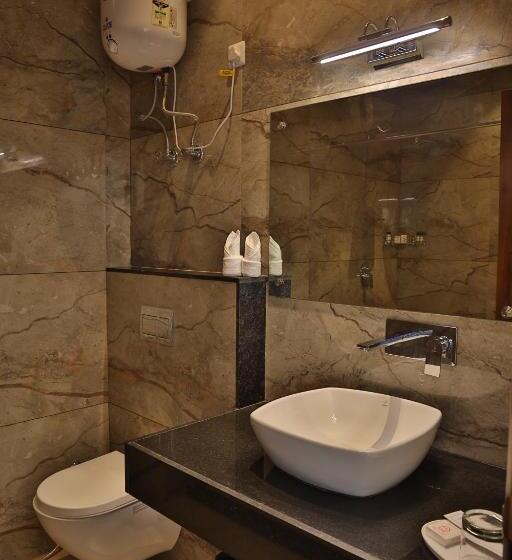 Президентский Люкс, Mannat Resort Paota
