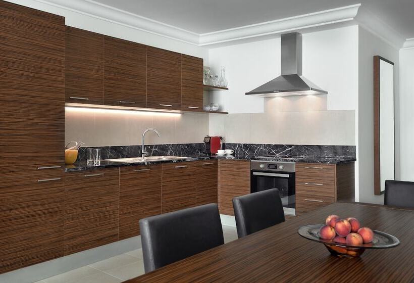 2 Bedrooms Apartment City View, Marriott Executive Apartments Al Khobar
