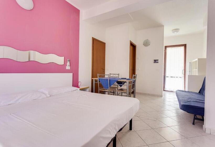 اتاق استاندارد چهار تخته, Residence Blu Marlin Natural Beach