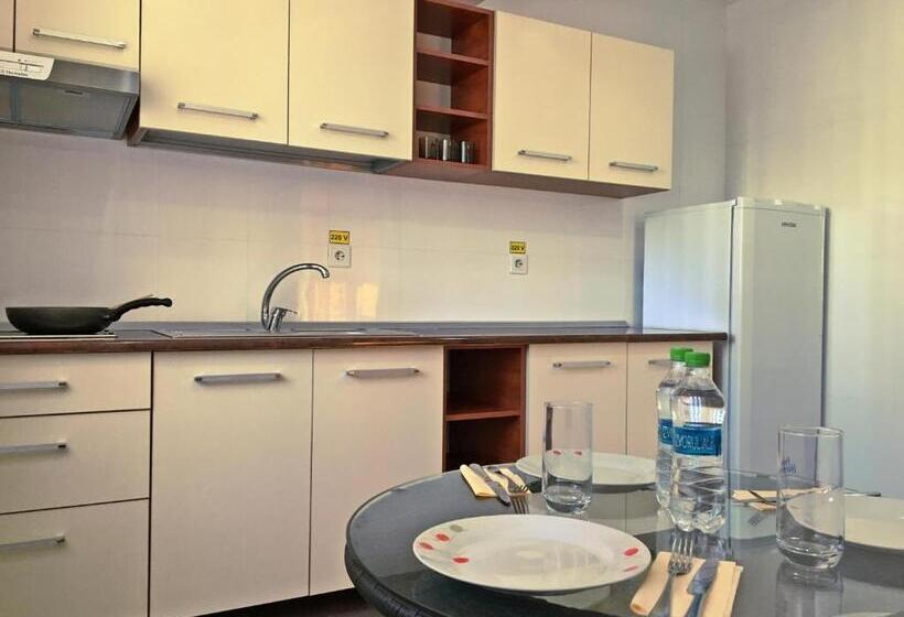 Апартаменты 1 Спальня с Балконом, Lira Pacific Apart