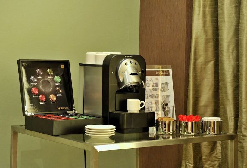 سوییت خانوادگی, Radisson Blu Hotel Lusaka
