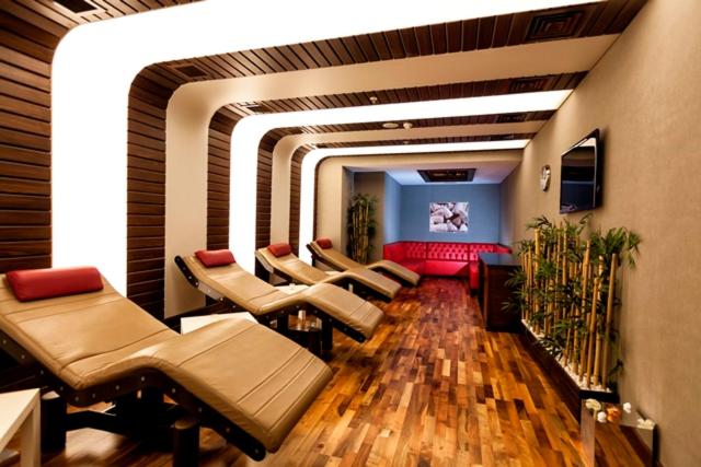 Standard Connecting Room, Ramada Plaza By Wyndham Izmit
