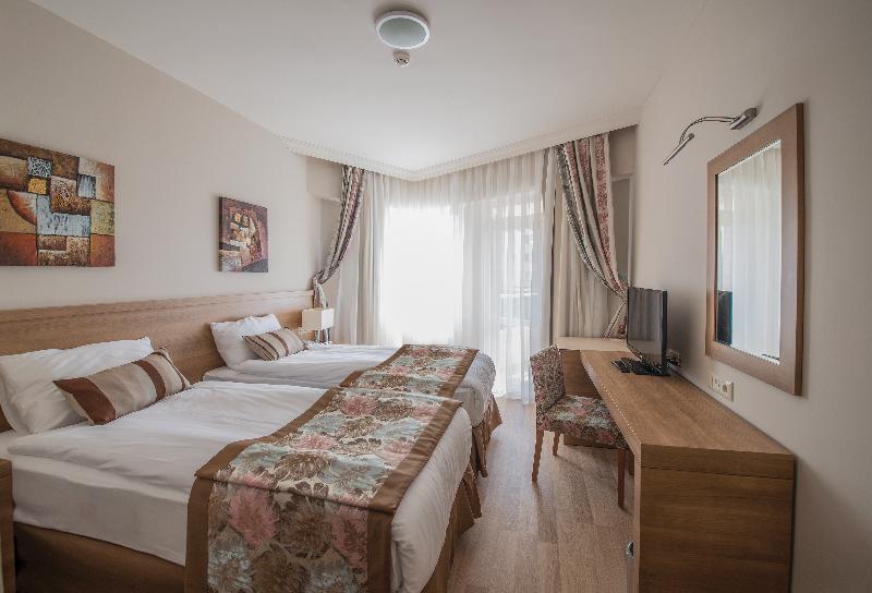 Номер Superior, Wyndham Garden Lara
