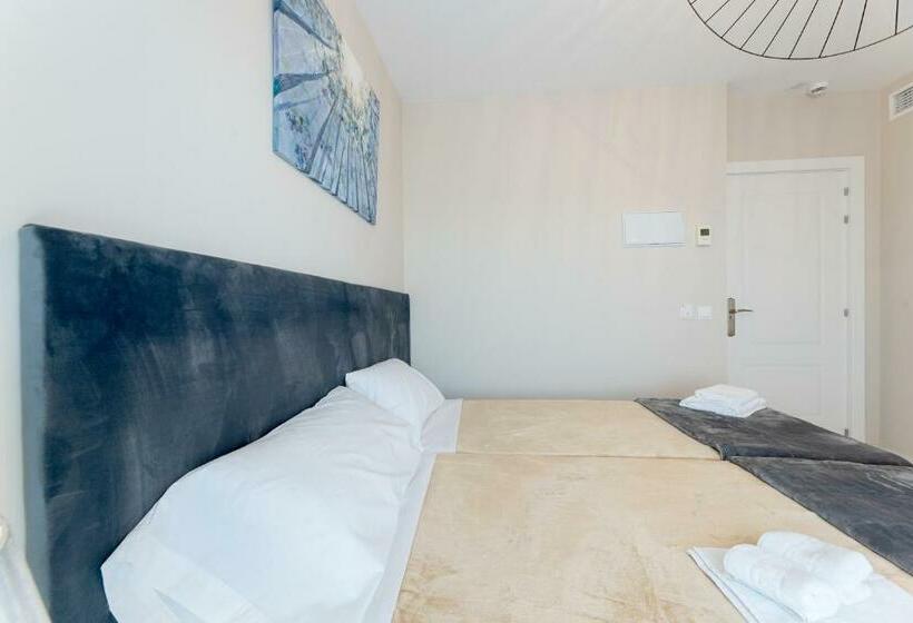 スタンダードルーム, Residencia Deportiva Rozarossa