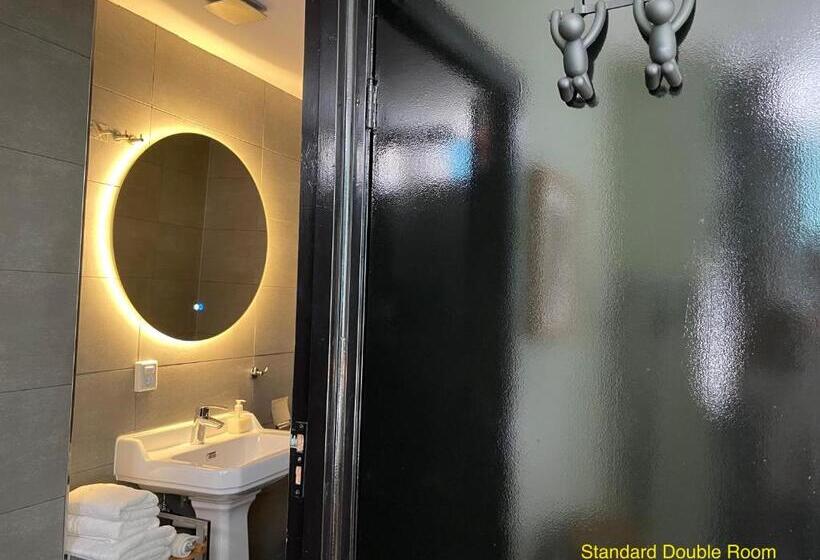 スタンダードルーム, Décor Canal House