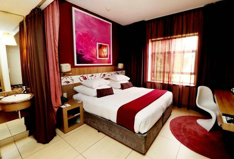 클래식 룸 킹 침대, Peermont Metcourt At Rio Klerksdorp