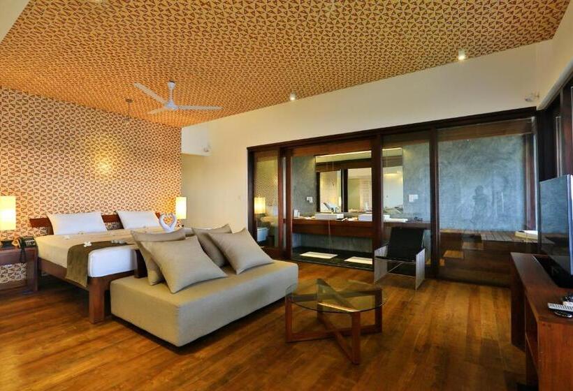 Presidential Suite, Temple Tree Resort & Spa