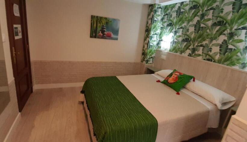 ダブルベッドスタンダードルーム, Hostal Verdemar