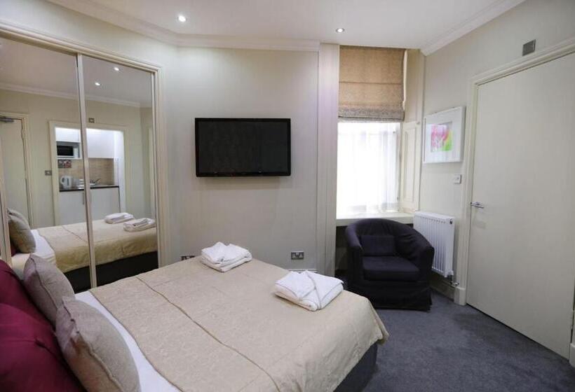 Полулюкс, Palmerston Suites