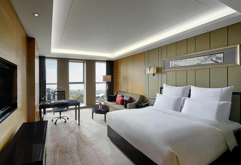 Номер Superior Кровать Кинг, Pullman Wuxi New Lake
