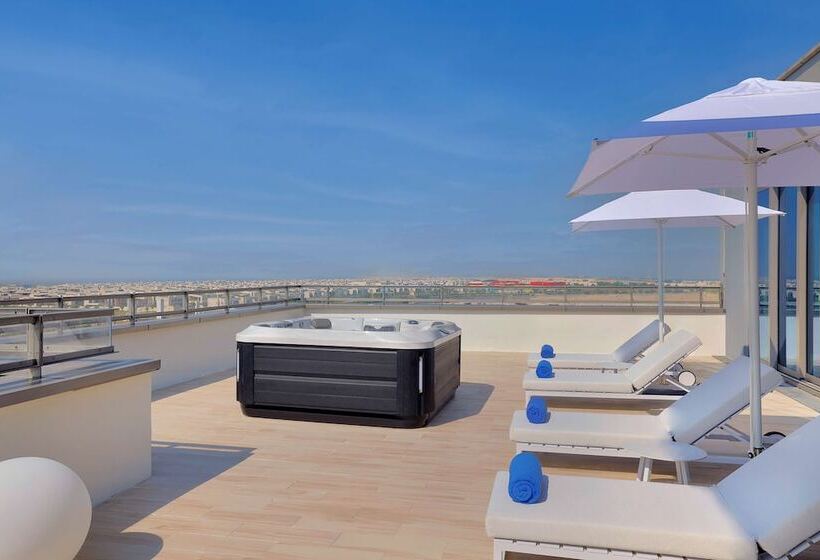 Апартаменты 3 Спальни, Doubletree By Hilton Abu Dhabi Yas Island Residences