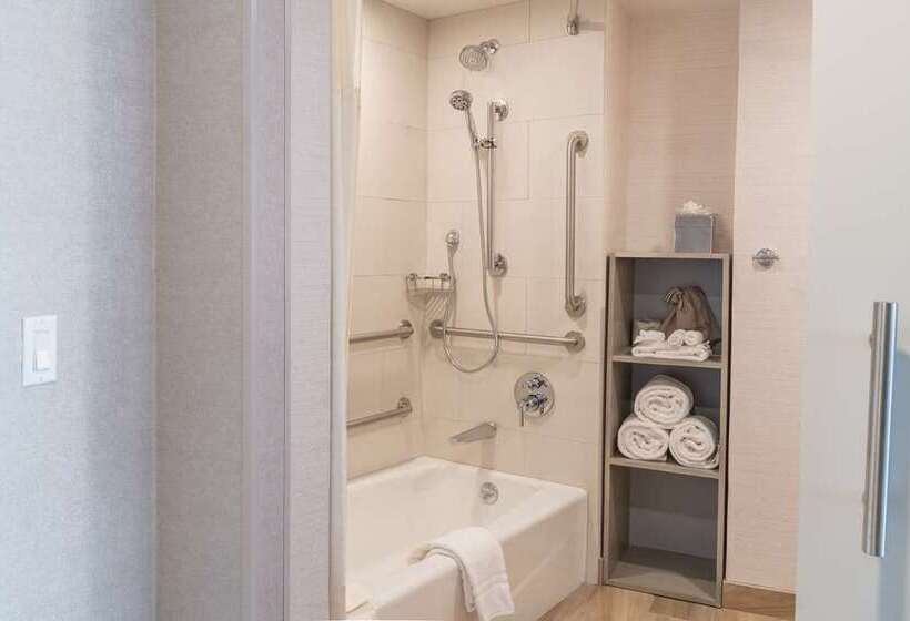 Стандартный Номер Кровать Кинг, Doubletree By Hilton Columbus Dublin