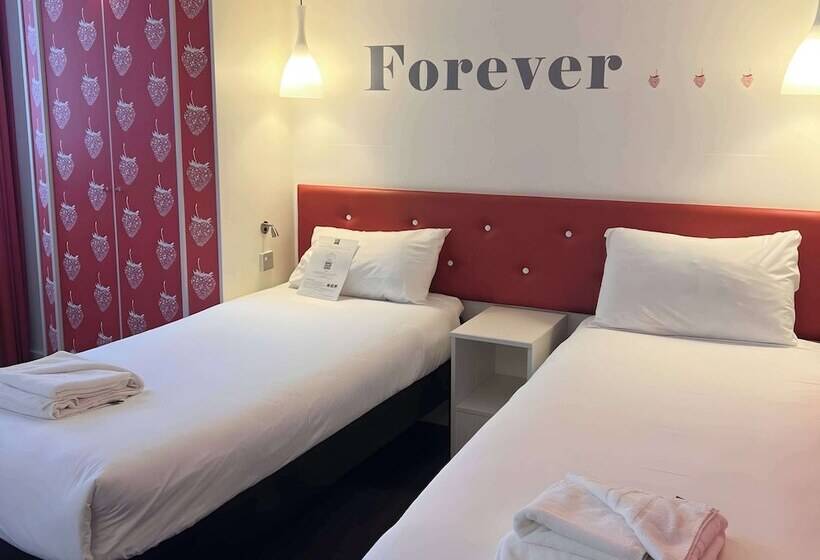 Номер Стандарт, Ibis Styles Liverpool Centre Dale Street   Cavern Quarter