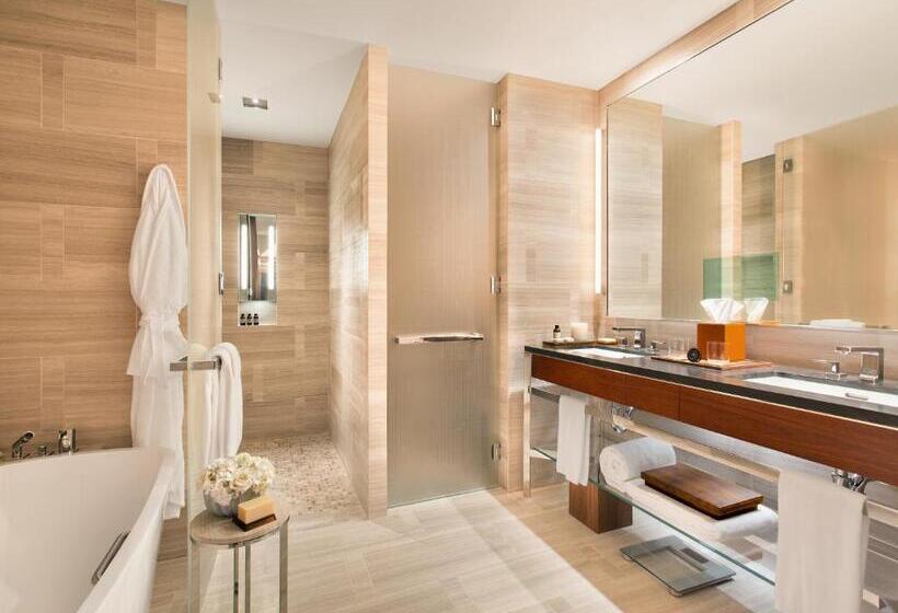 اتاق استاندارد با تخت بزرگ, Park Hyatt New York