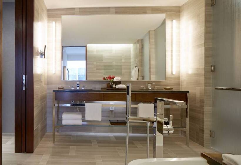 سوئیت برای معلولان, Park Hyatt New York