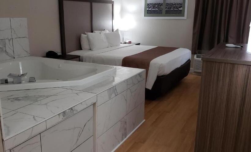 חדר סופריור עם מיטת קינג, Quality Inn