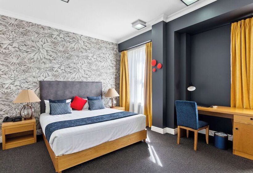 Номер Superior, Ramada By Wyndham Hamilton City Center