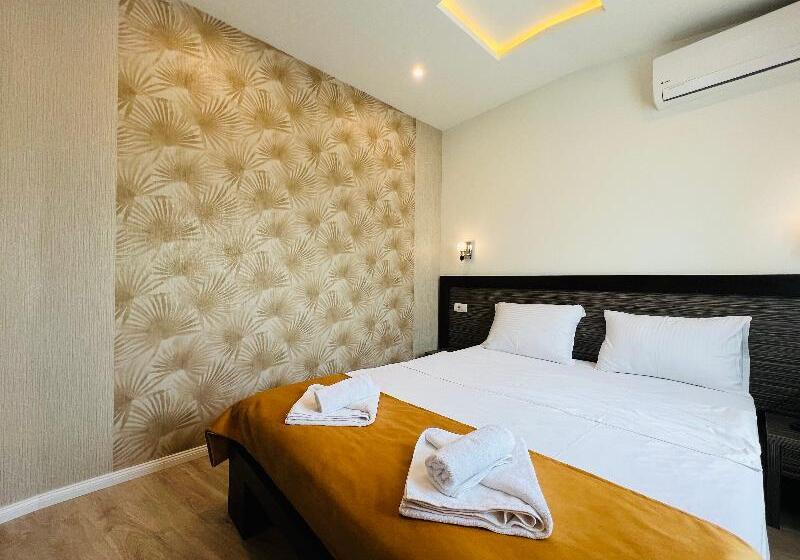 اتاق اکونومی, Side One Design Hotel Garni
