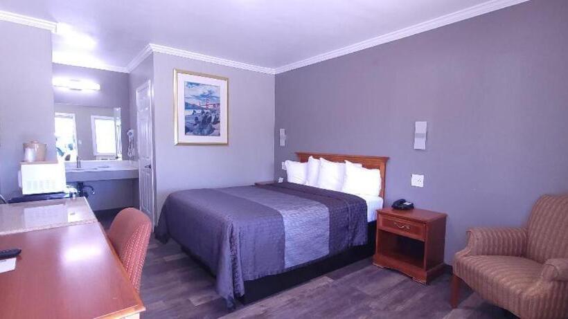 스탠다드 룸, Rodeway Inn Chico University Area
