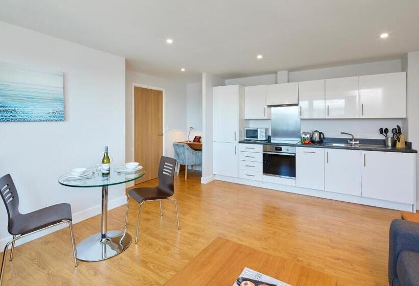 Апартаменты 1 Спальня, Hq Aparthotel Farnborough