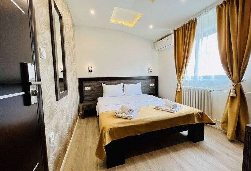 اتاق اکونومی, Side One Design Hotel Garni