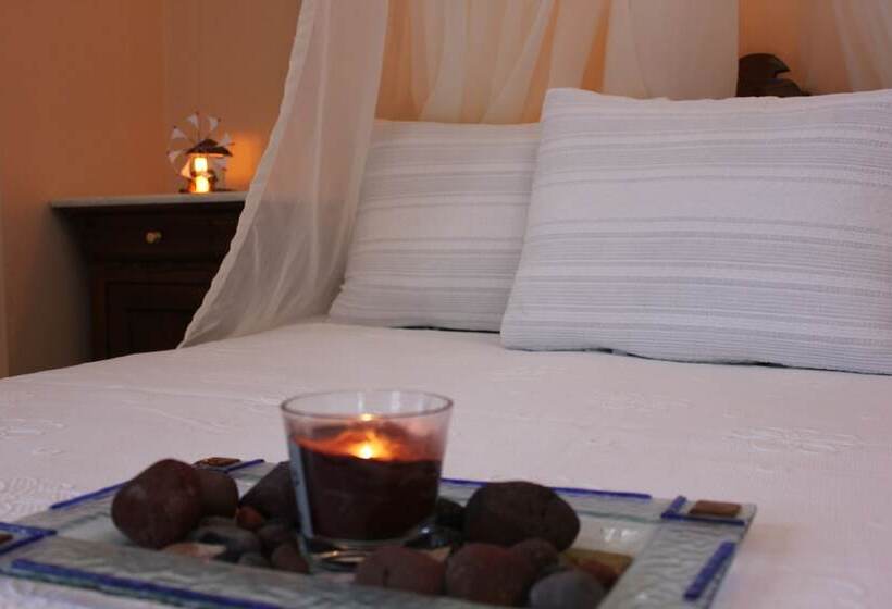 استودیوی استاندارد, Vrachia Studios & Apartments