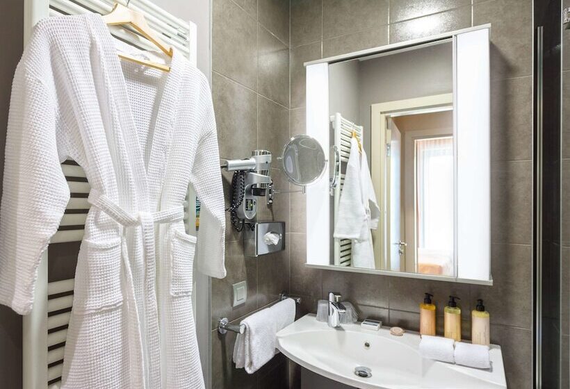 Апартаменты 1 Спальня, Aparthotel Adagio Moscow Paveletskaya