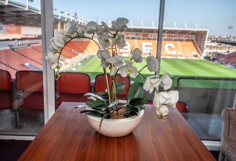 Номер Superior с Видом, Blackpool Football Club Stadium Hotel, A Member Of Radisson Individuals