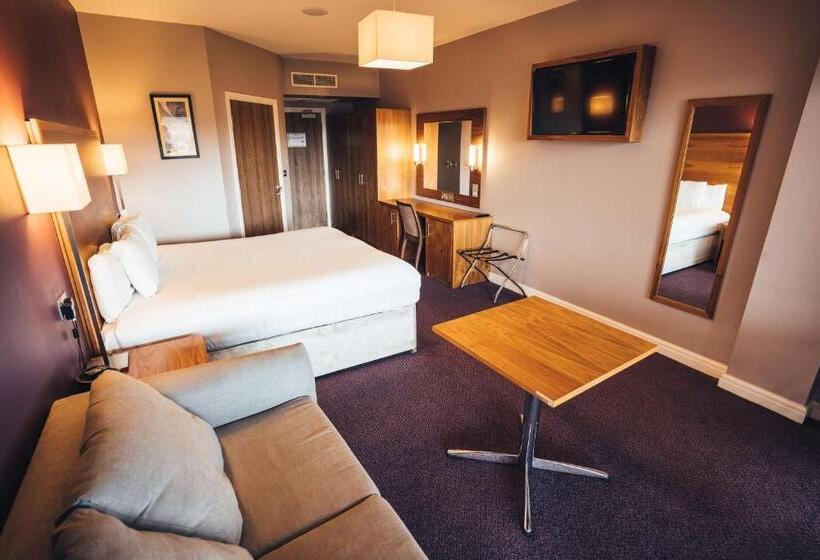 Номер Superior с Видом, Blackpool Football Club Stadium Hotel, A Member Of Radisson Individuals