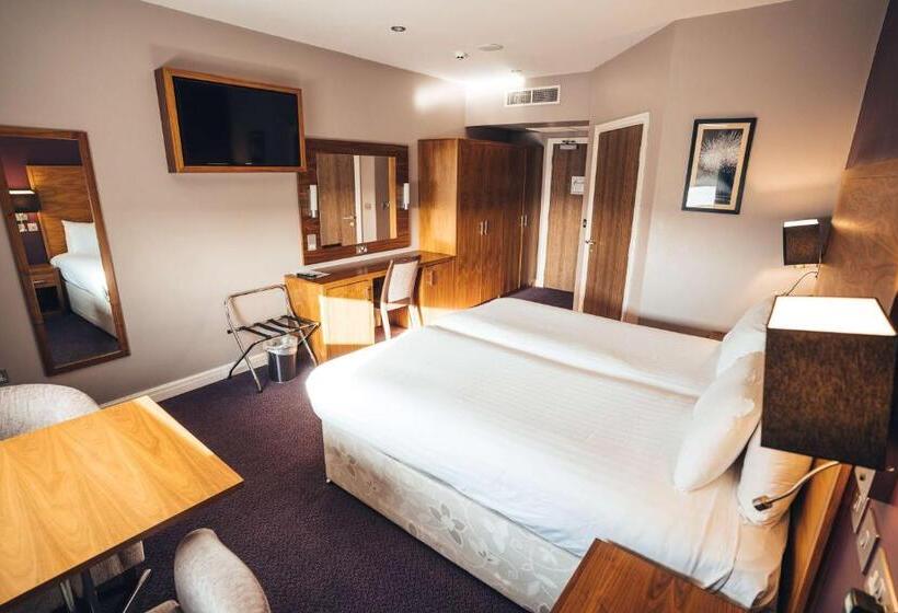 اتاق استاندارد, Blackpool Football Club Stadium Hotel, A Member Of Radisson Individuals