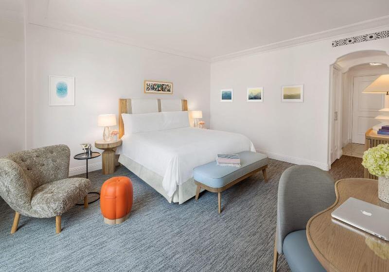 Номер Superior Кровать Кинг, The Maybourne Beverly Hills, Maybourne Hotel Collection
