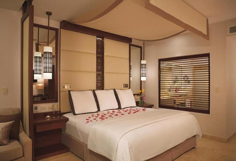جناح جونيور سرير كينج, Secrets Playa Mujeres Golf & Spa Resort   All Inclusive Adults Only