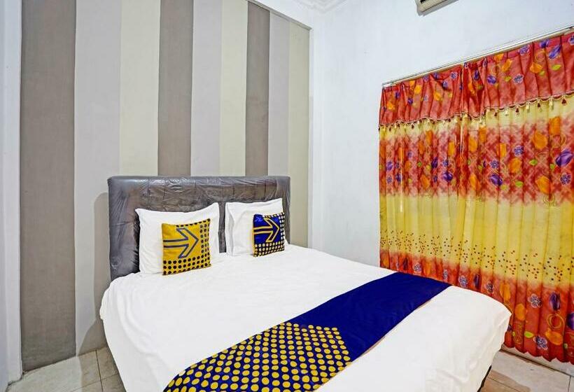 Номер Стандарт, Spot On 90943 Mochi 88 Homestay