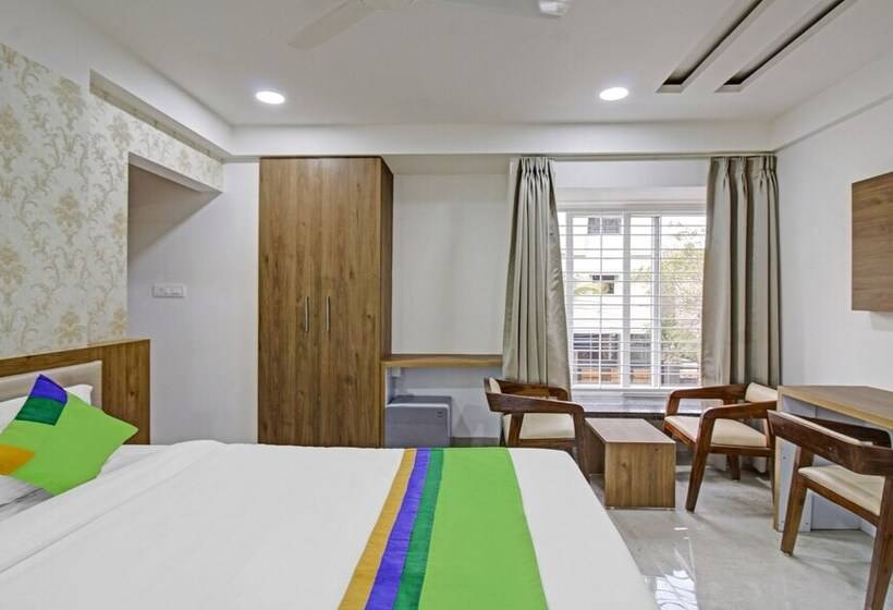 Номер Стандарт, Treebo Chandraprasth Residency