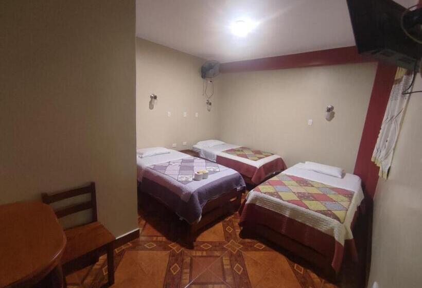 스탠다드 트리플 룸, Hostal Kan Kun Ii