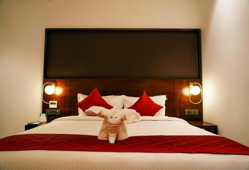스위트 킹사이즈 침대, Ark Hotel And Convention Centre
