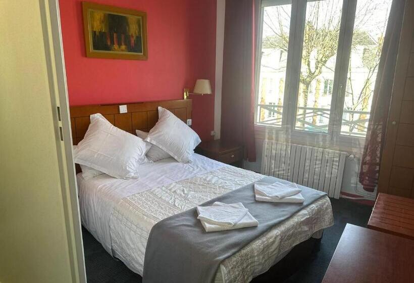 스탠다드 룸, Le Mediterraneen Montargis