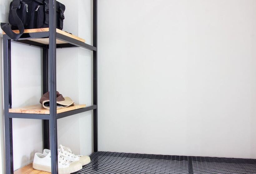 اتاق پرمیوم, Is Am Are Stay Boutique